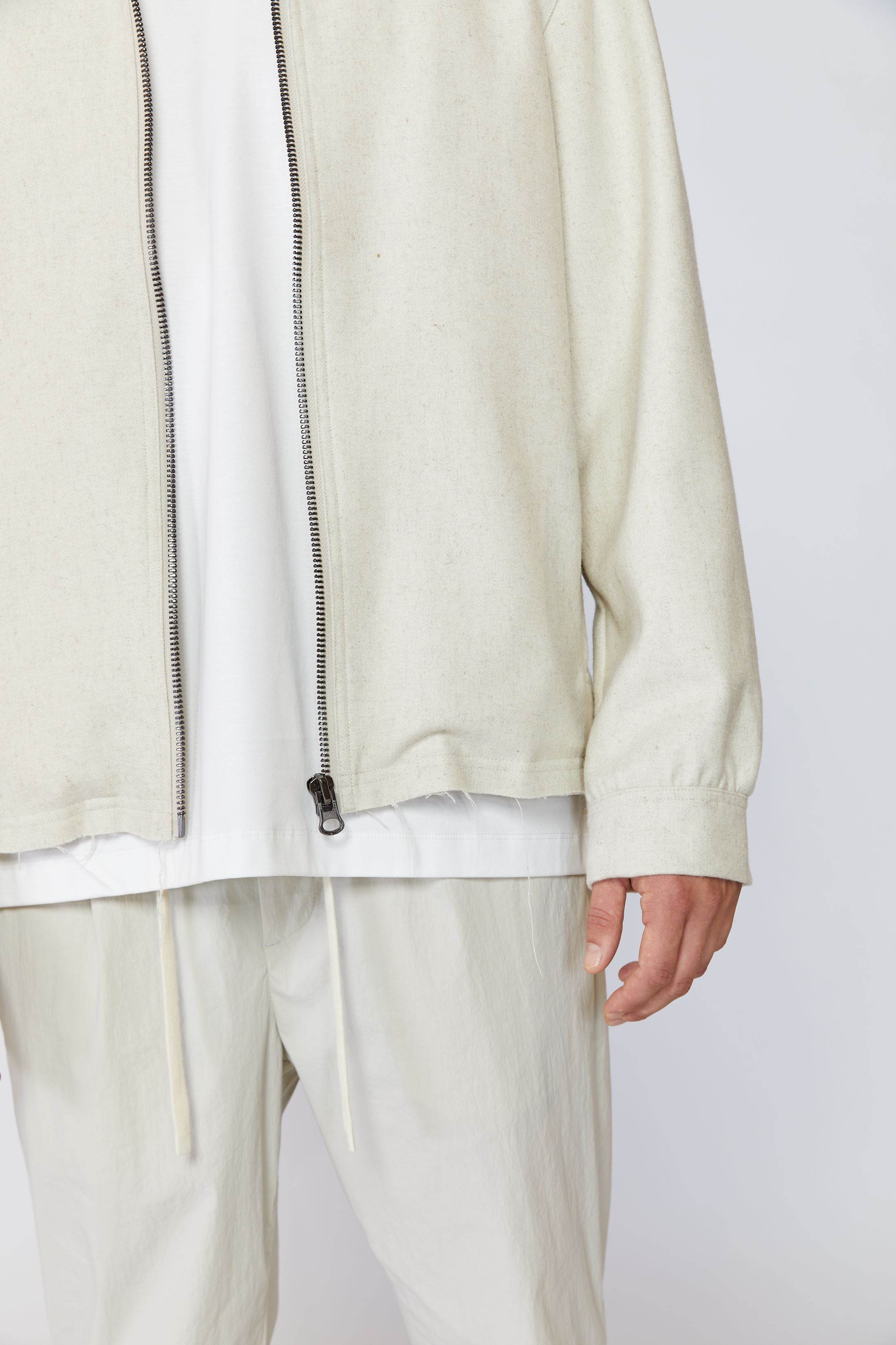 AINKER OFF-WHITE TWILL JACKET