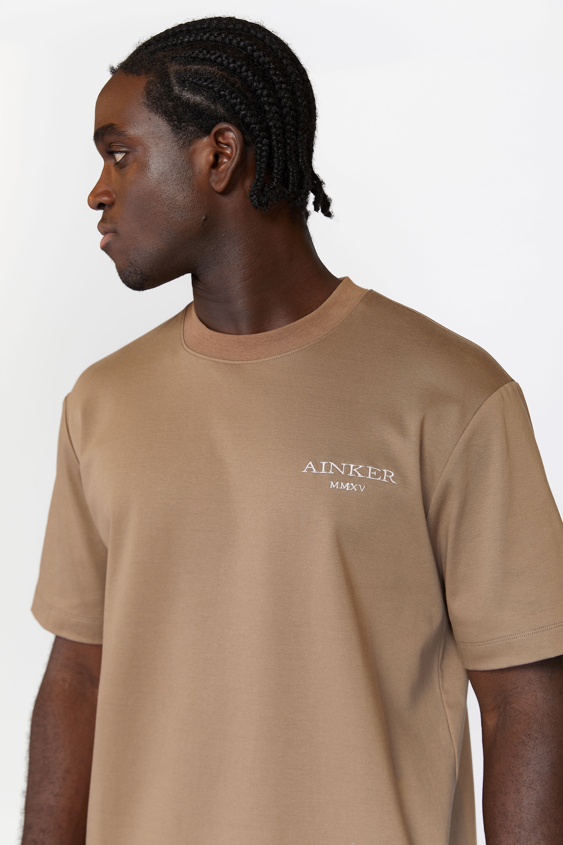 AINKER MOCHA WATCH T-SHIRT