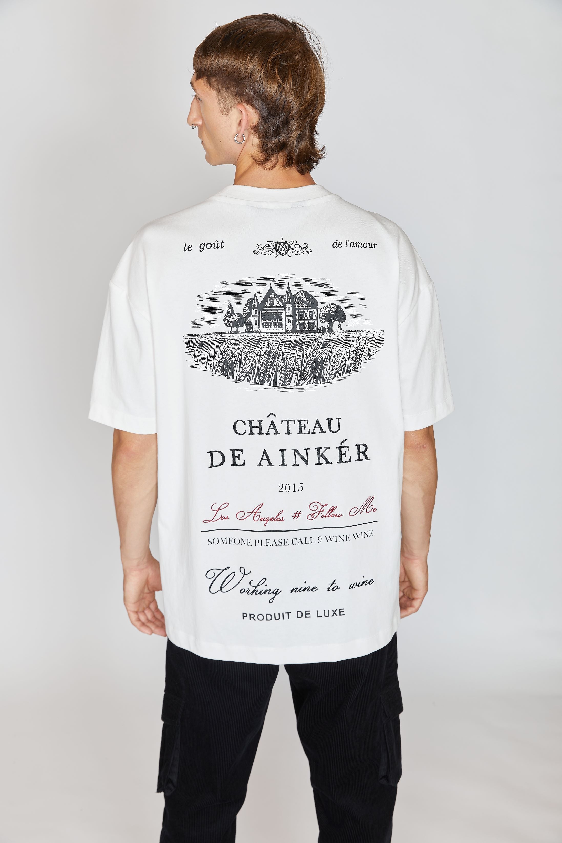 AINKER White Chateau T-Shirt