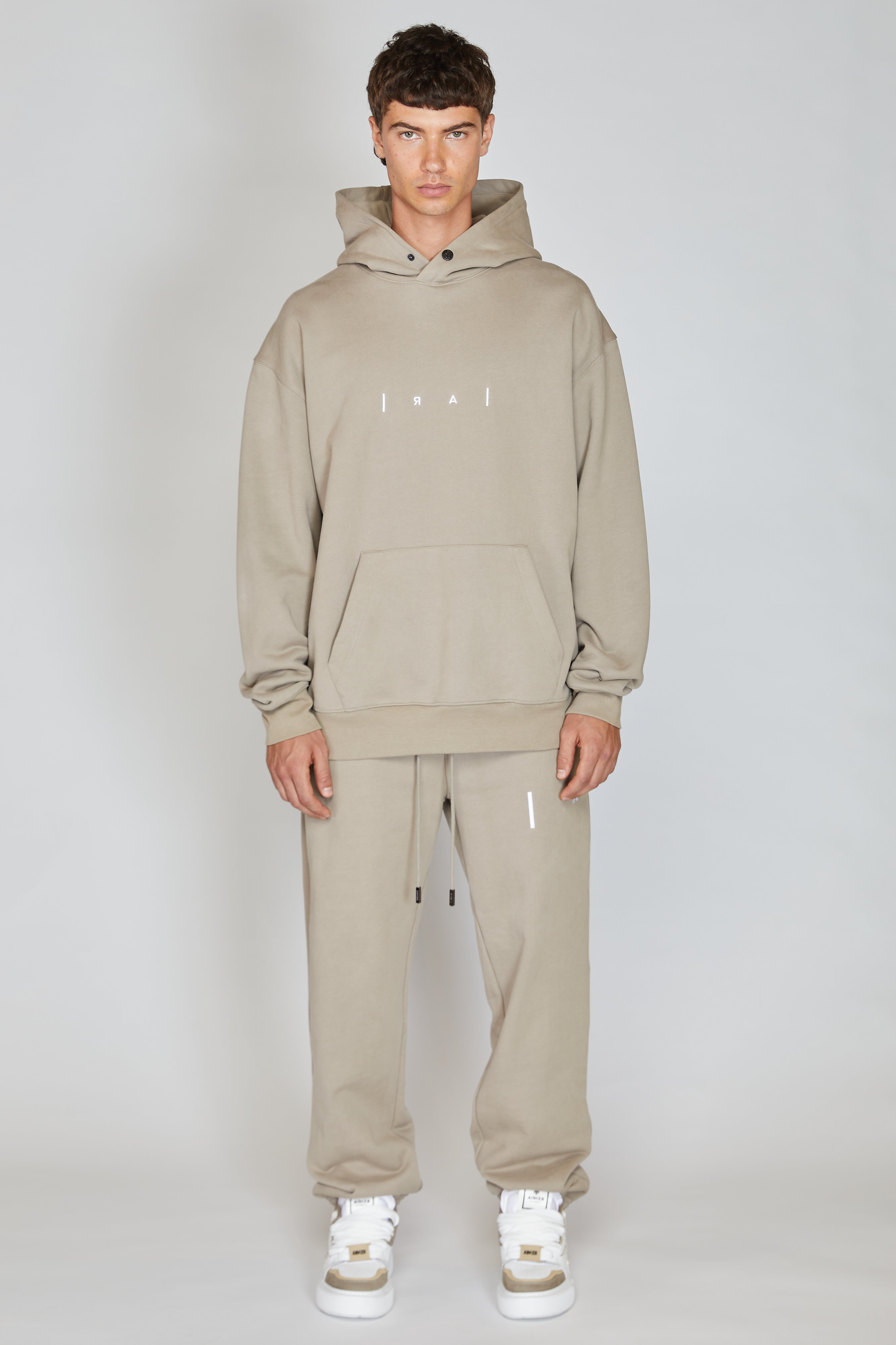 AR MOCHA SWEATPANTS