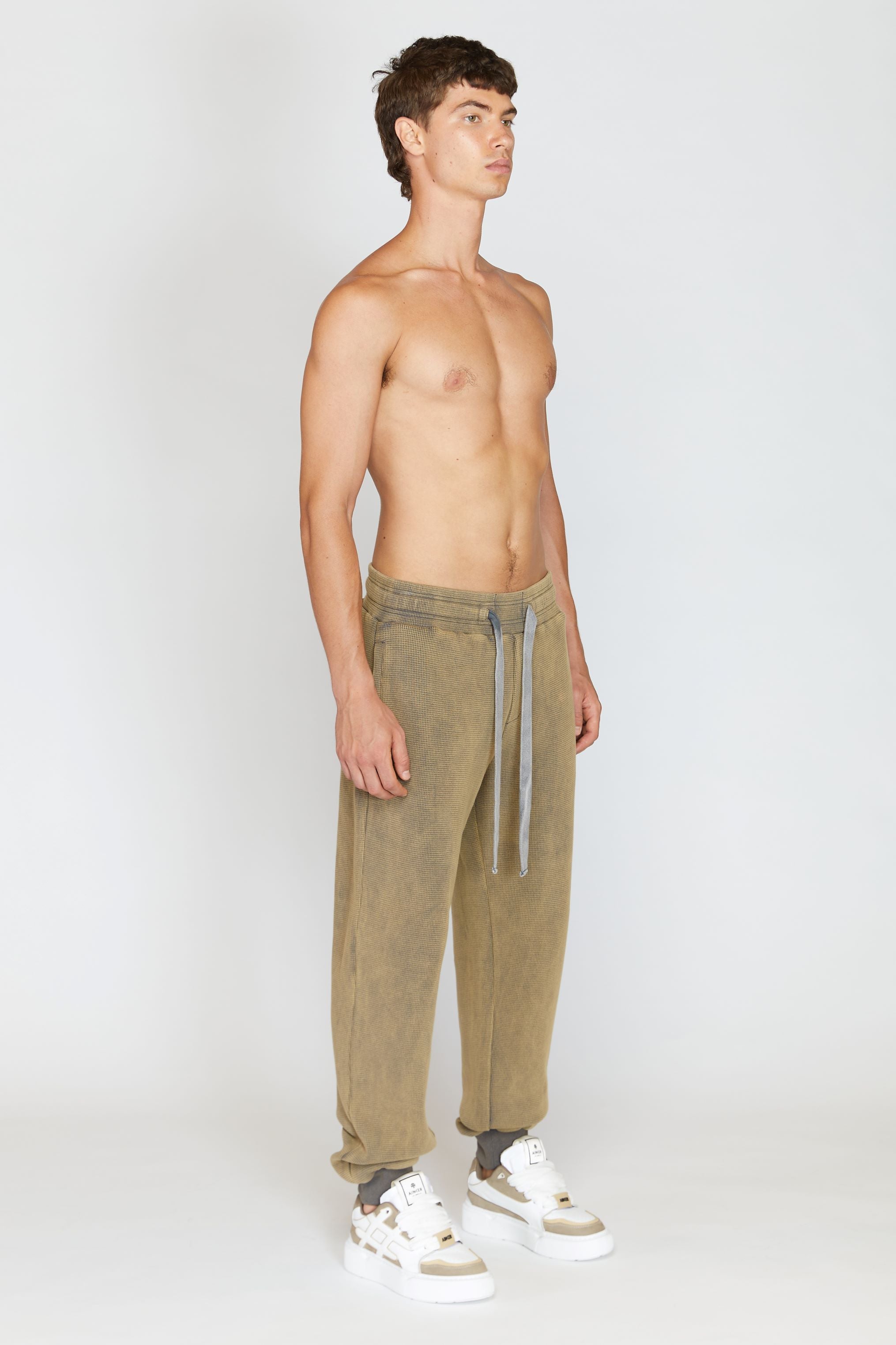 AINKER WASH BROWN PANT