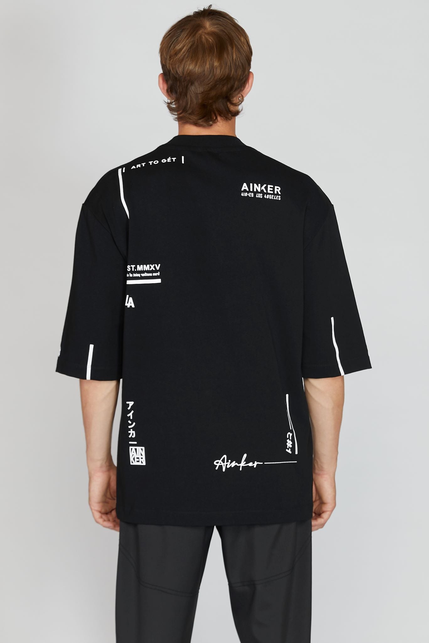 AINKER JAPAN BLACK T-SHIRT