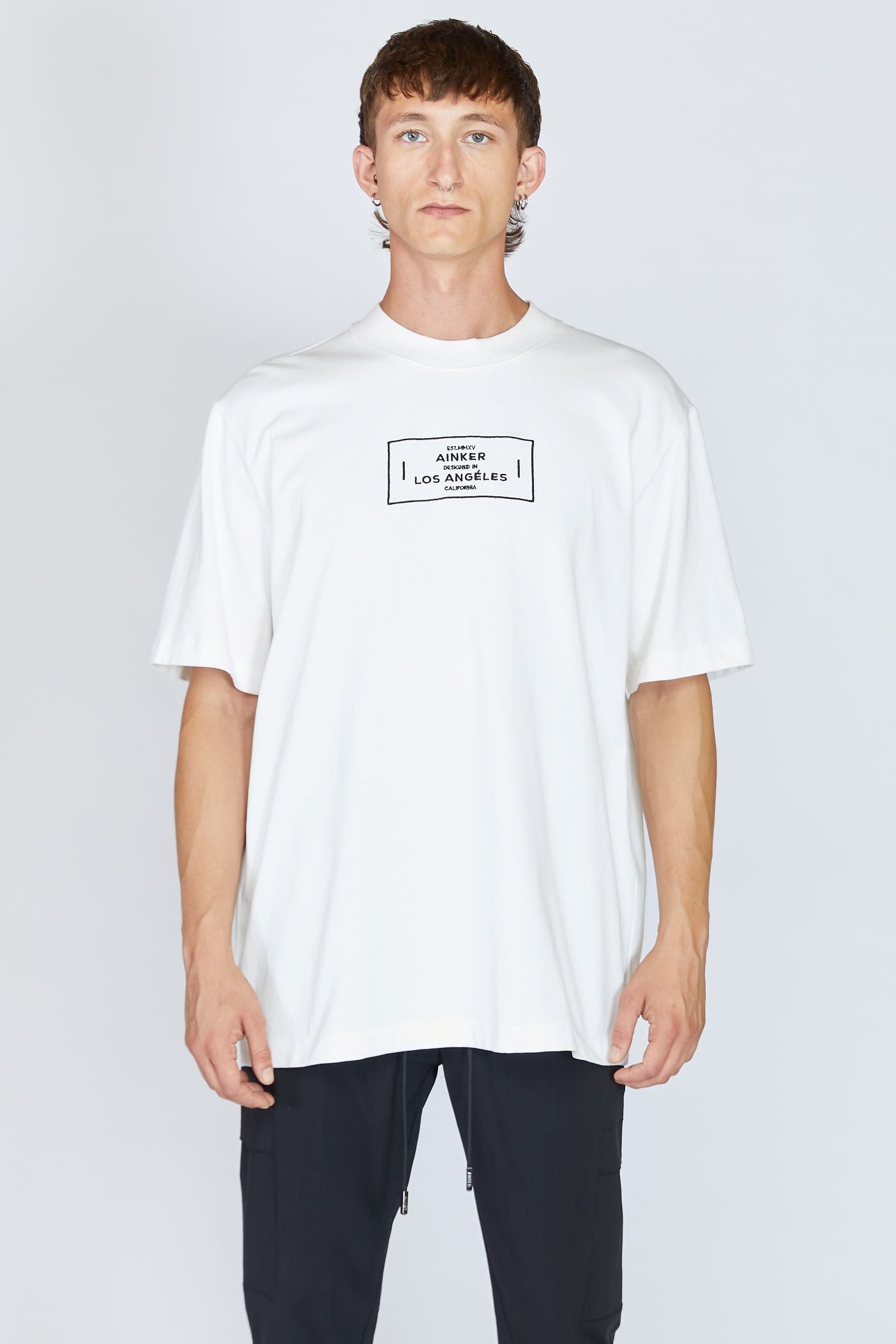 AINKER CALIFORNIA WHITE T-Shirt