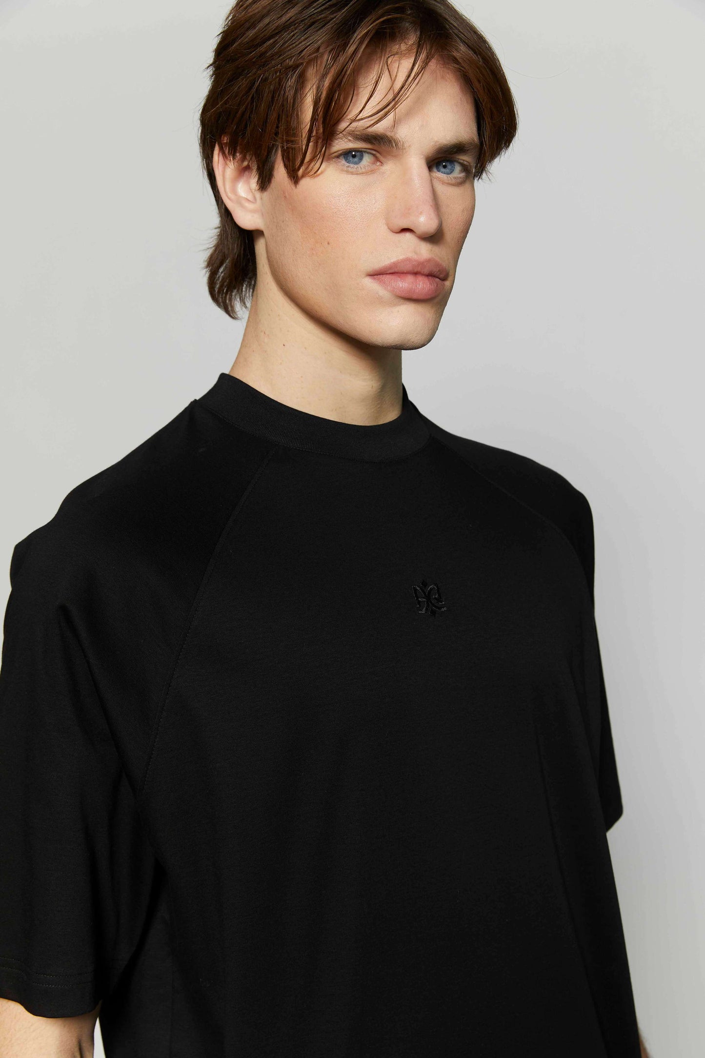 Raglan 249 Black T-Shirt