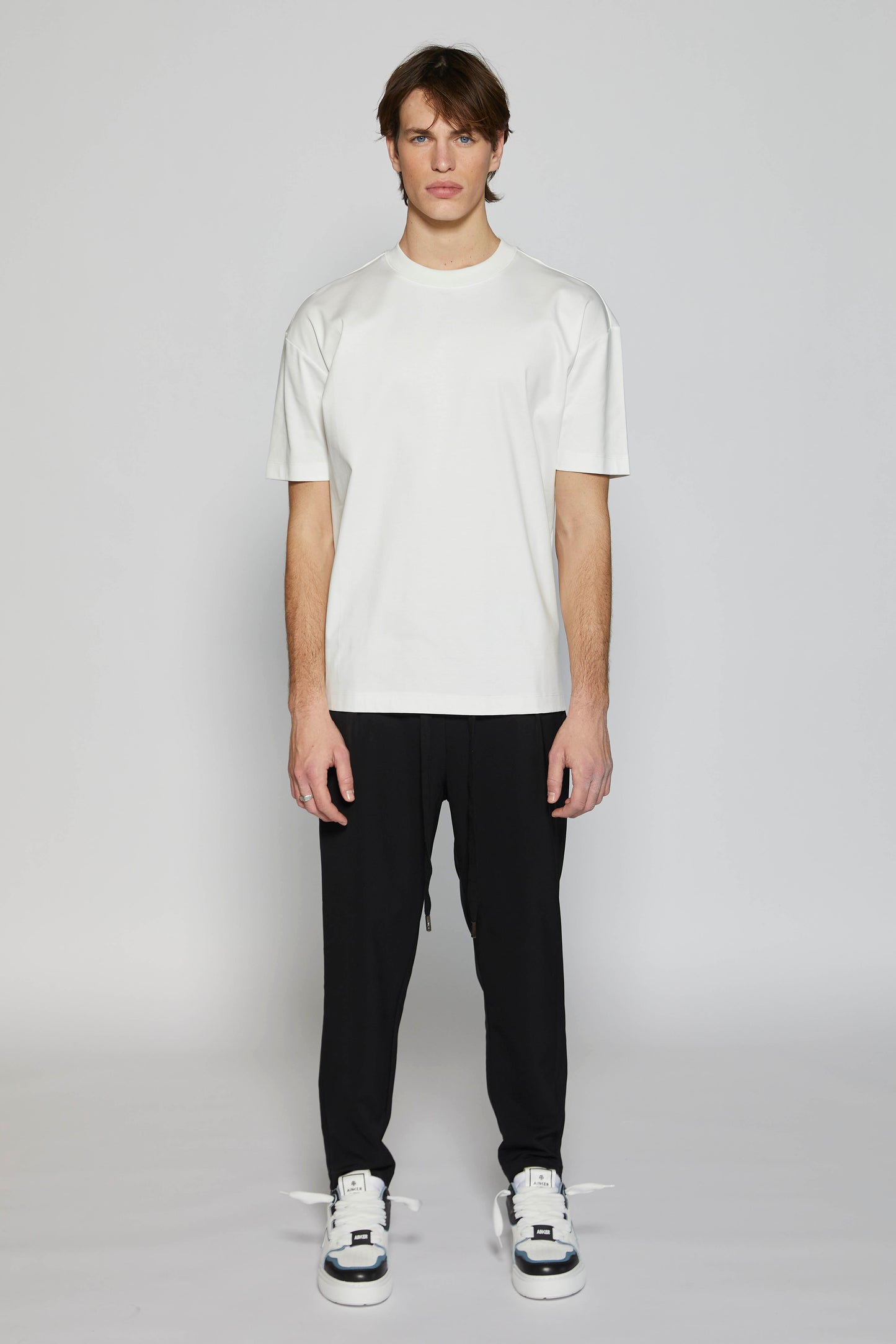 Signiture 228 White T-Shirt