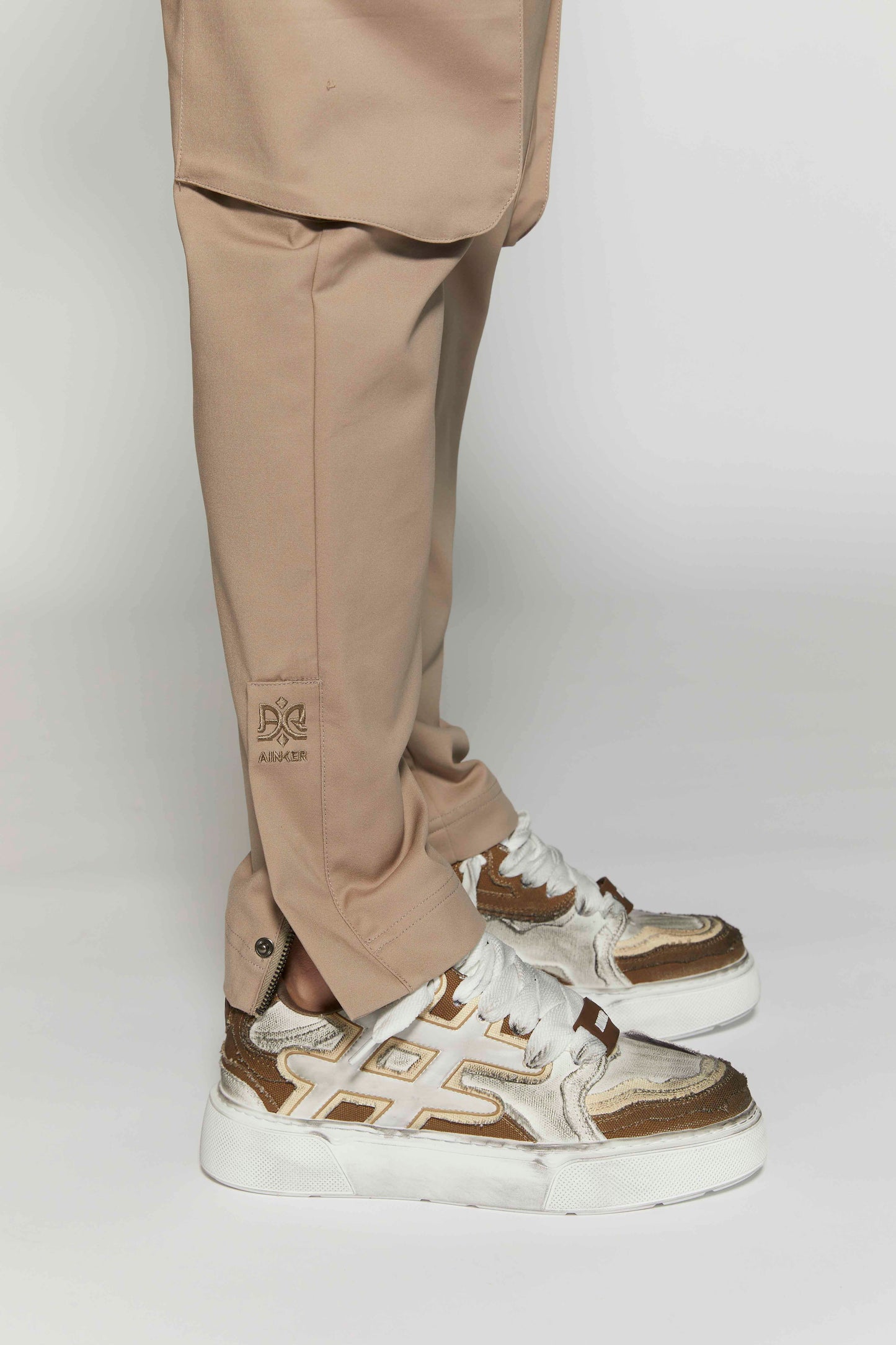 Cargo 258 Mocha Pants