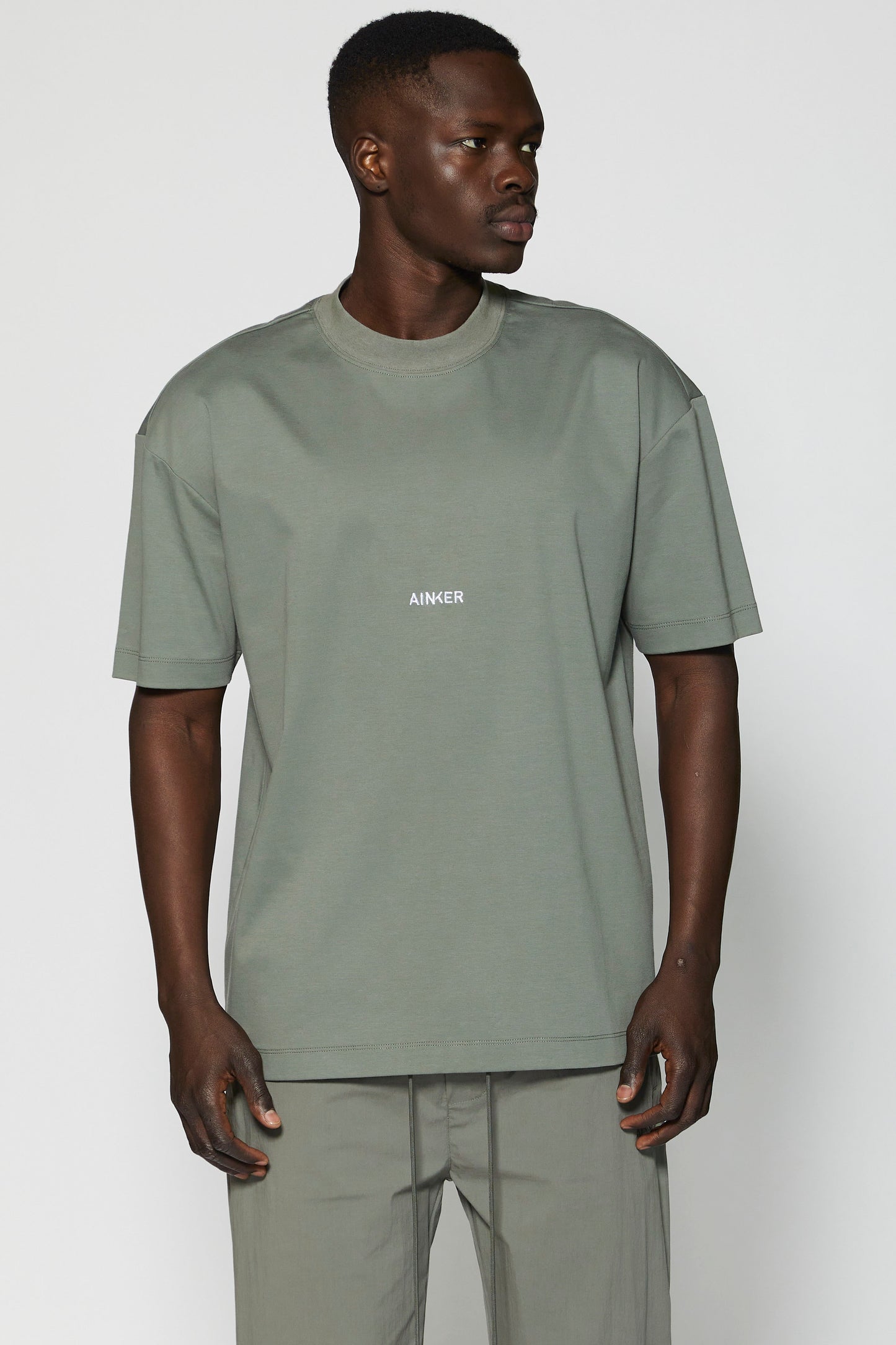 AINKER 229 Gray T-Shirt