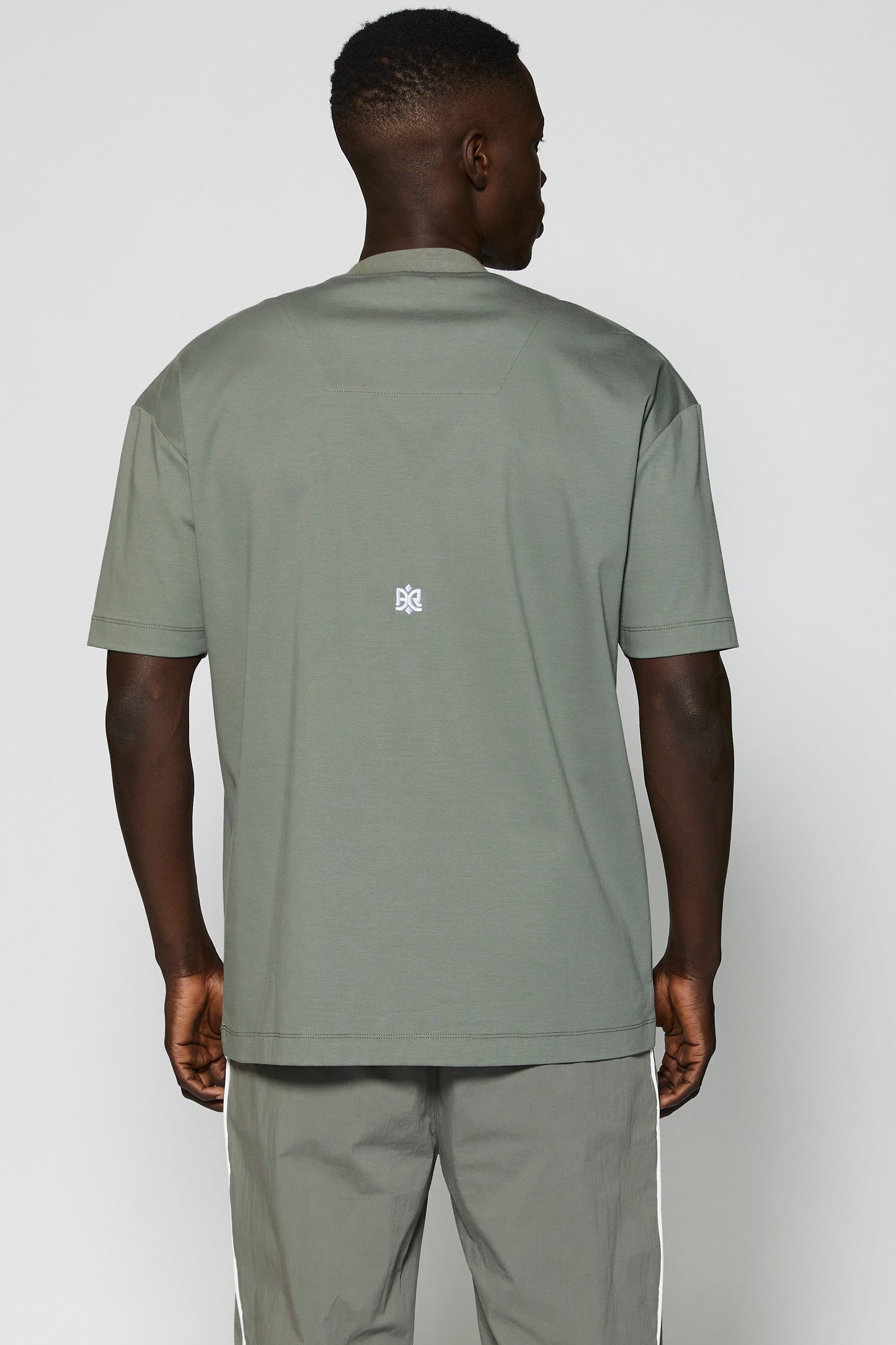 AINKER 229 Gray T-Shirt