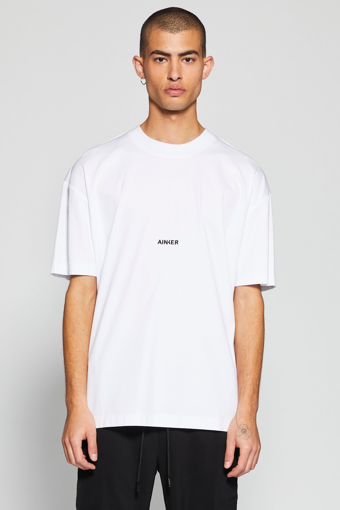 AINKER 229 White T-Shirt
