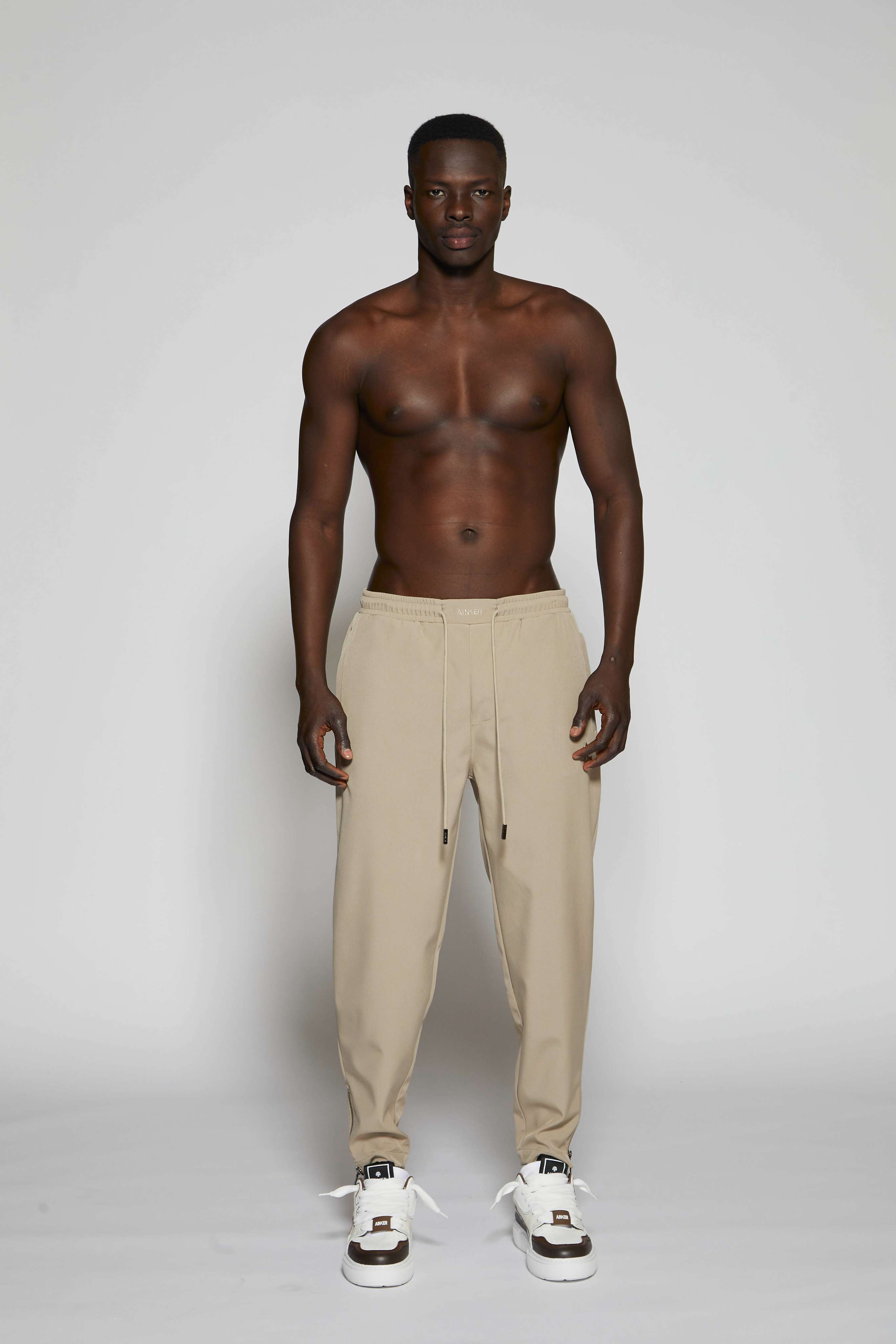 Straight Fit 265 Mocha Pants