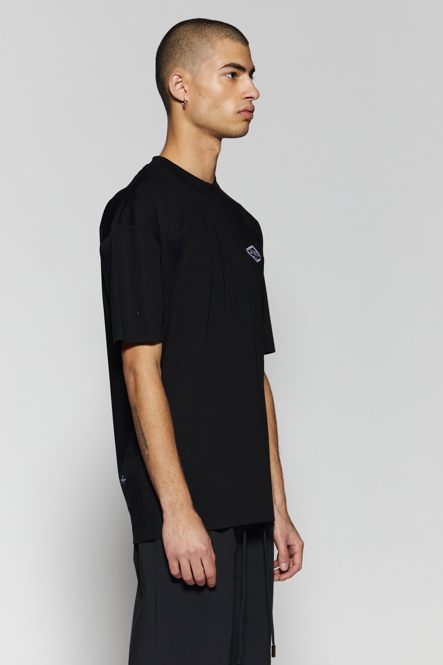 King 222 Black T-Shirt