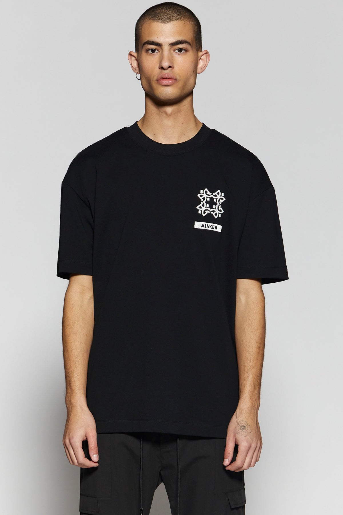 Square 208 Black T-Shirt