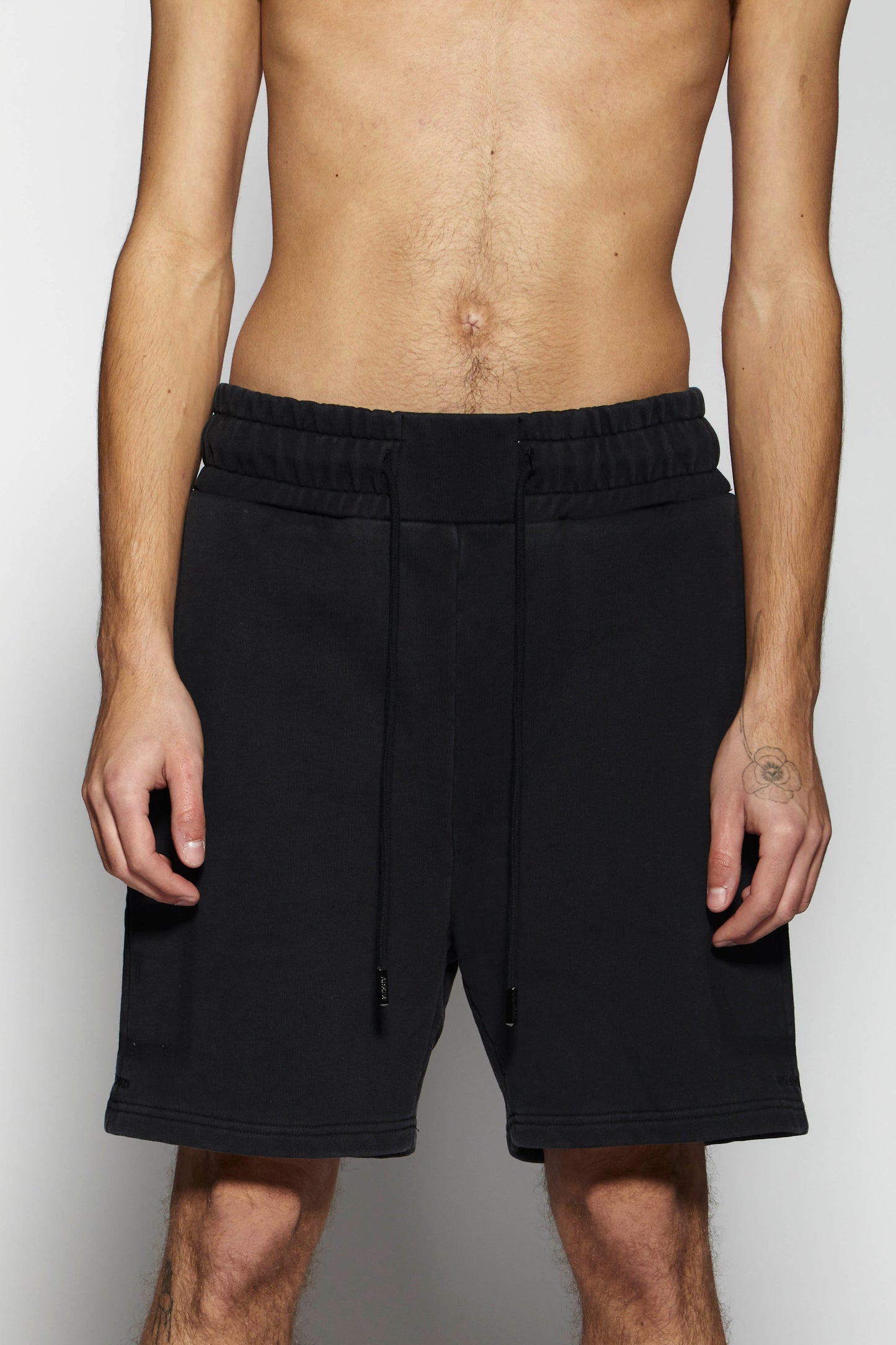 Art To Get Black Wash Short Pant