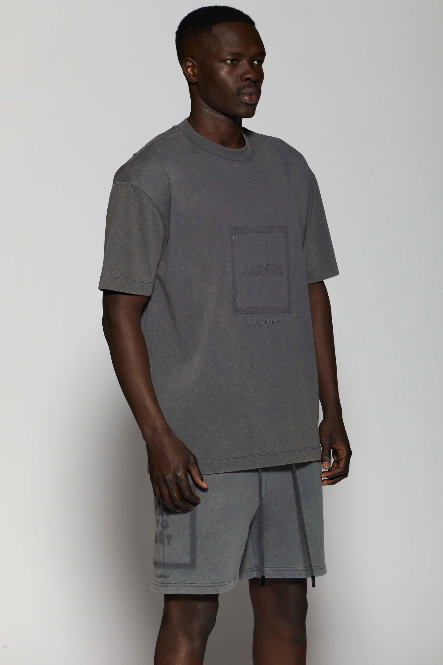 Art To Get Gray Wash Short Pant