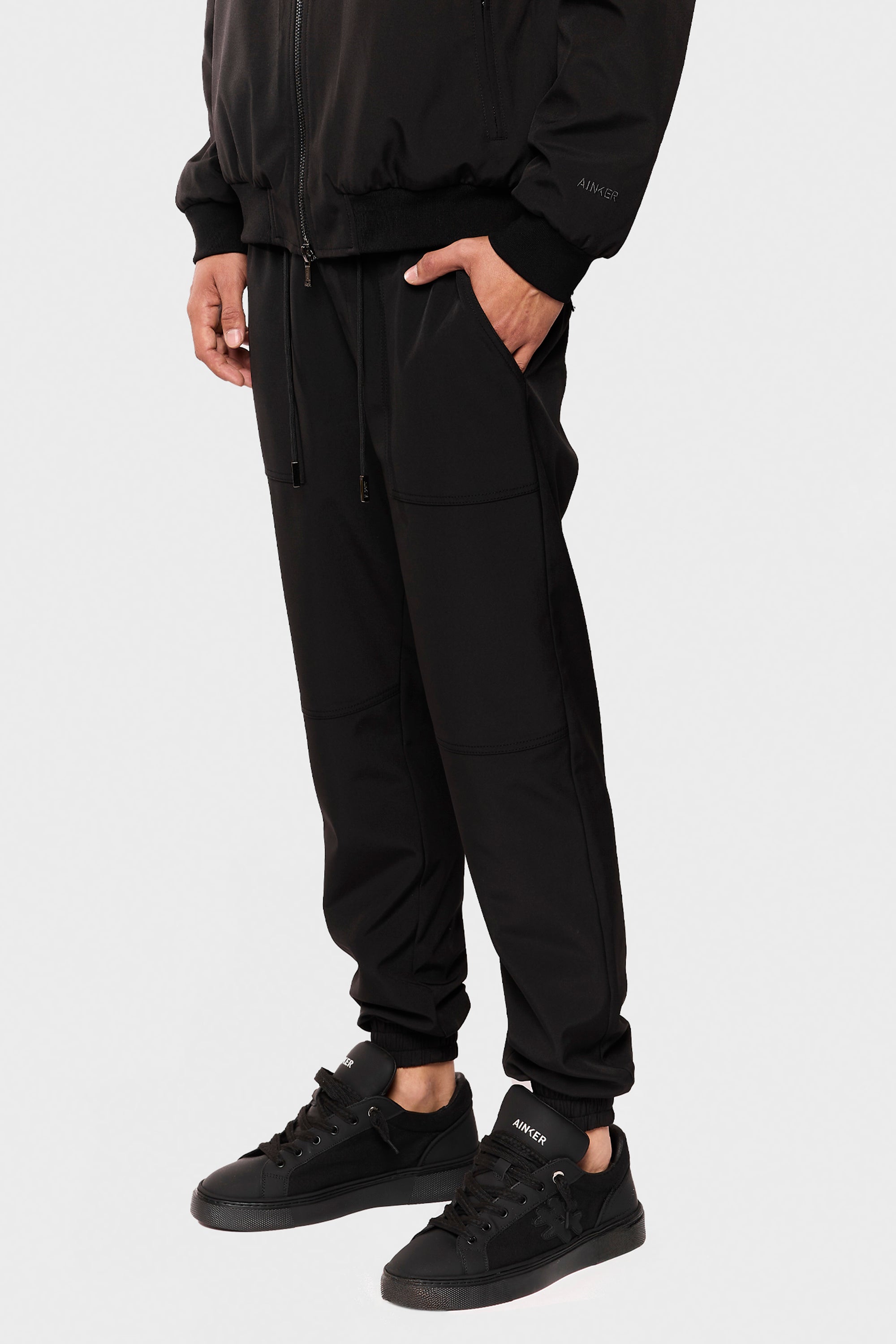 Jogger 500 Black Pants