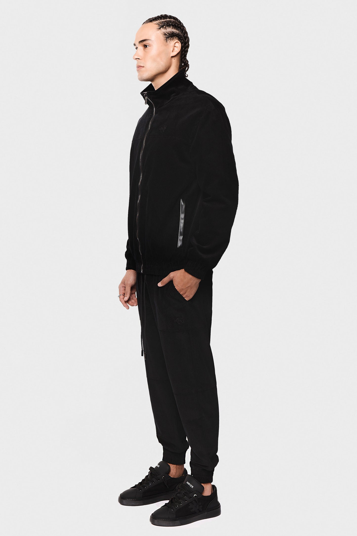 Jogger Corduroy 506 Black Pants