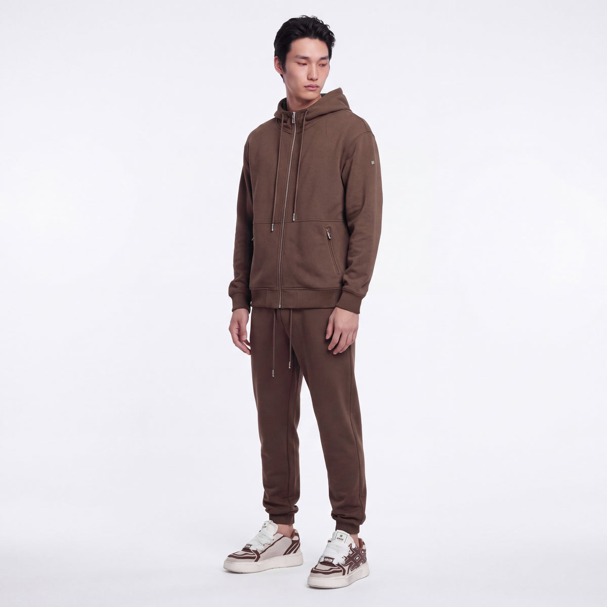 1051 Brown Sweatpants