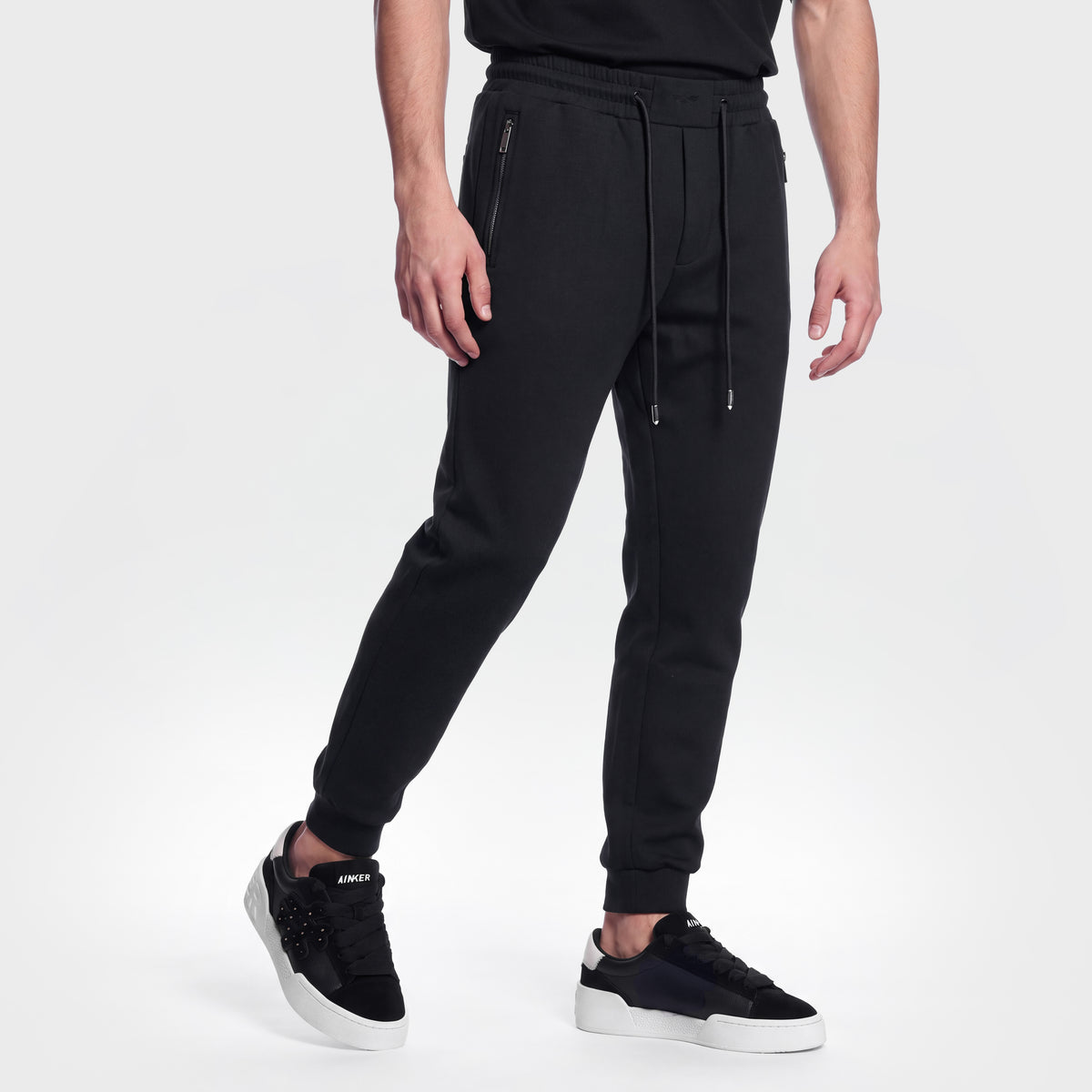 1051 Black Sweatpants