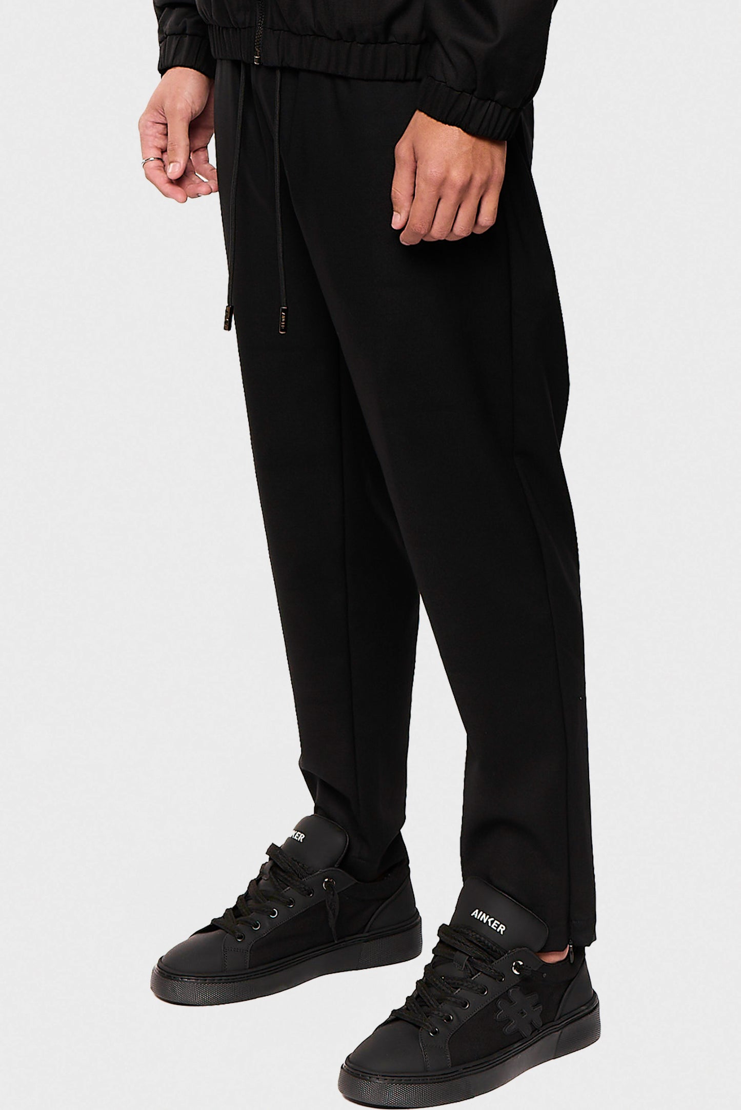 Jogger 655 Black Pants