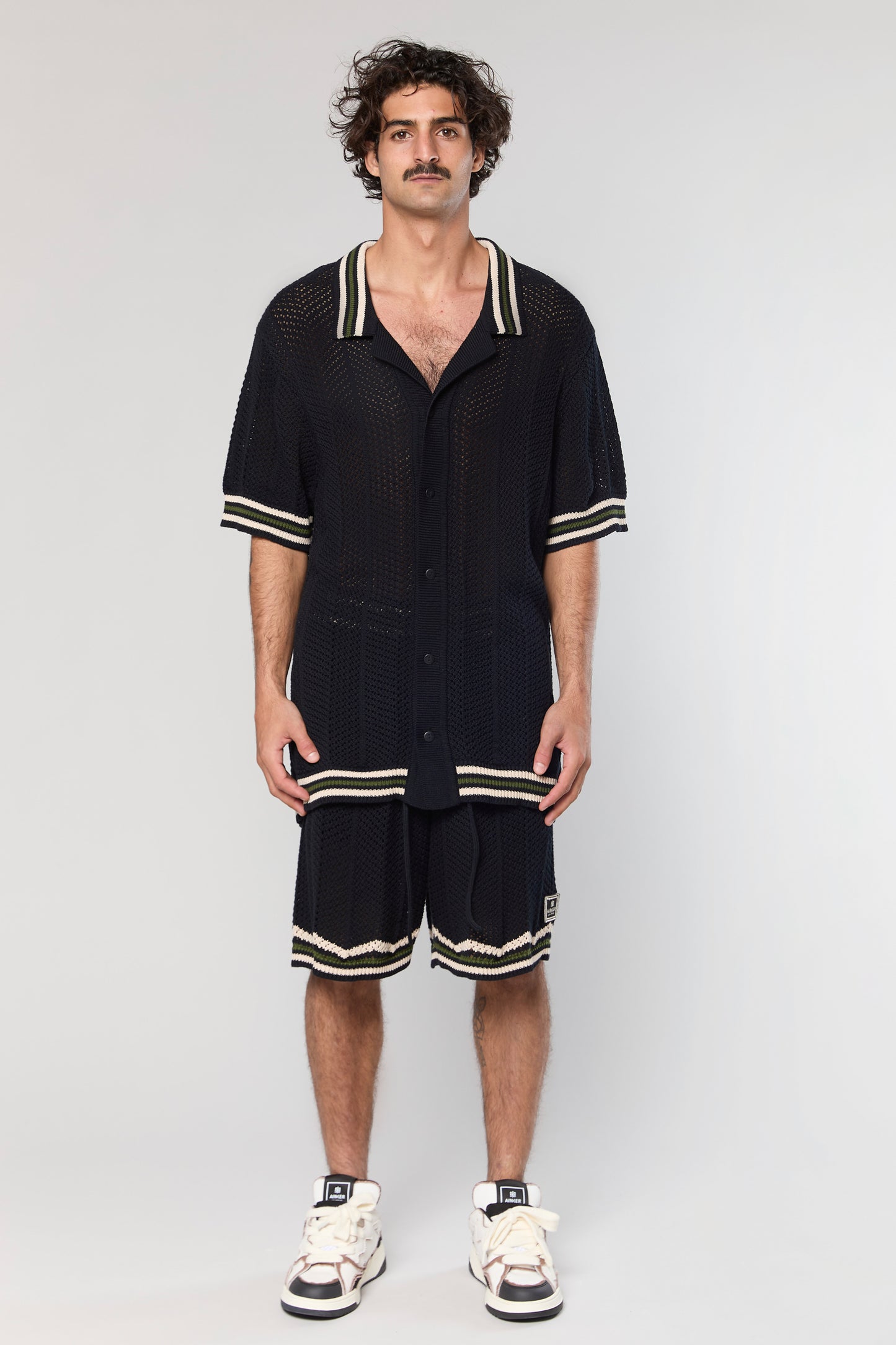 802 Black Knit Short Pant