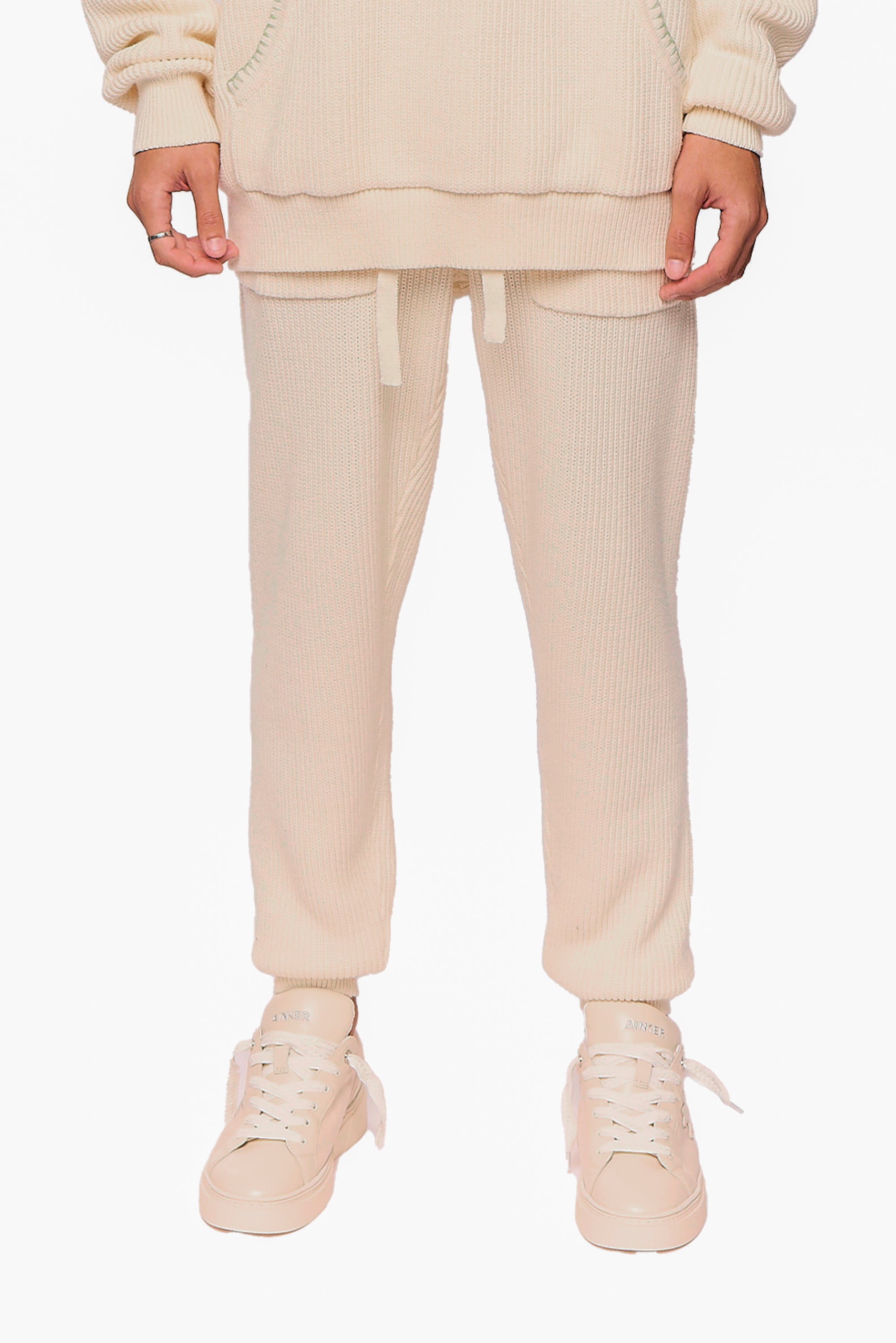 Cashmire Off-White 628 Bottom